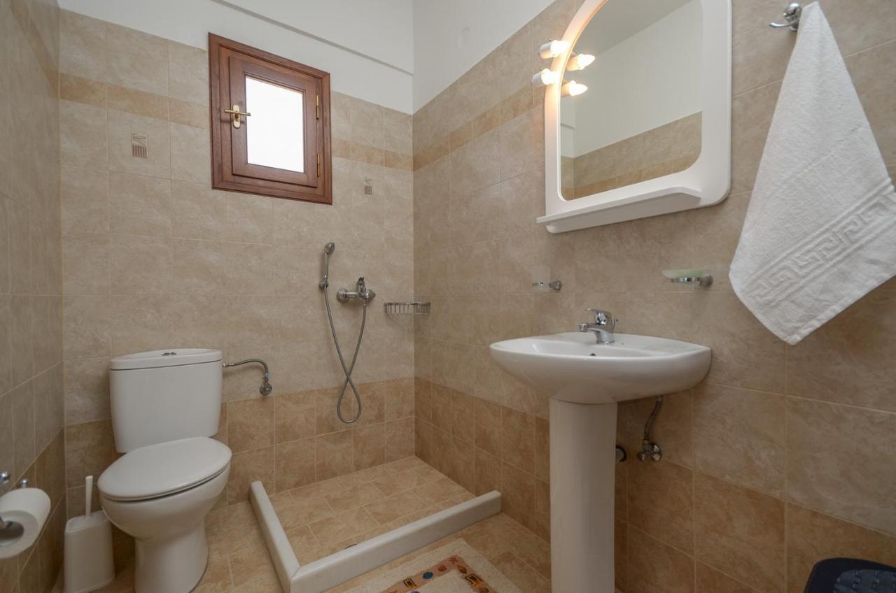 Margaritis Apartments Agia Anna  객실 사진